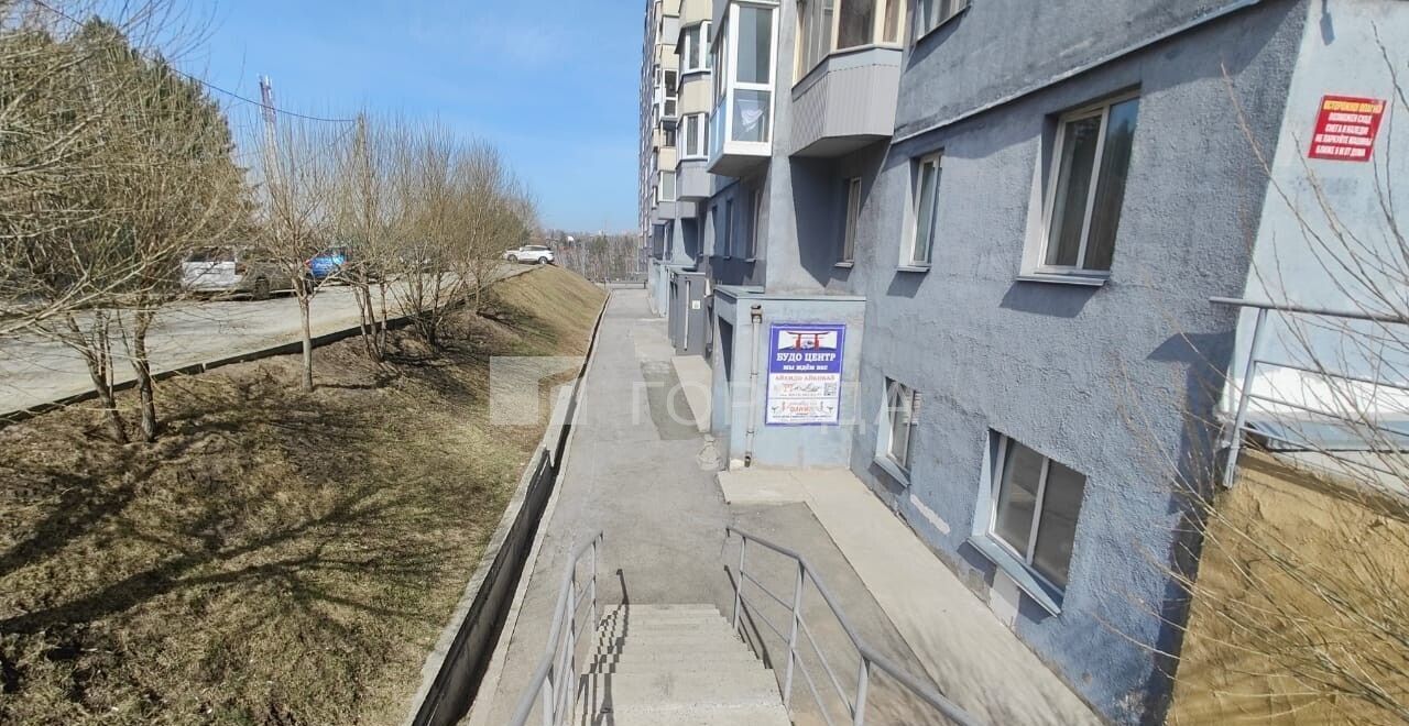 свободного назначения г Новосибирск р-н Октябрьский ул Вилюйская 17 фото 3