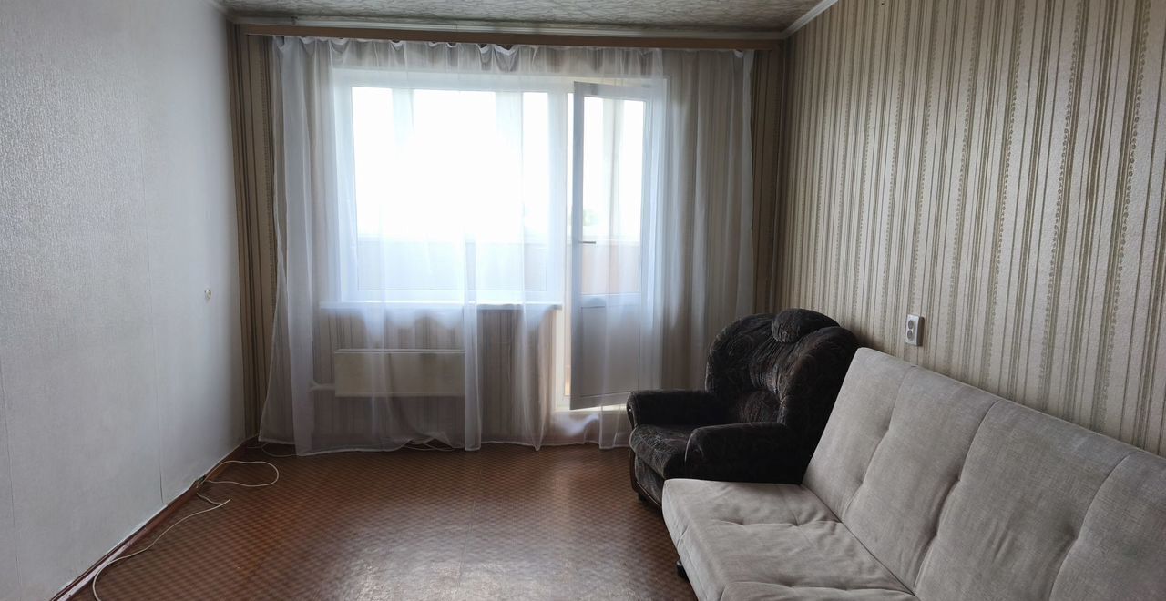 квартира г Екатеринбург р-н Верх-Исетский ул. Металлургов, 46 фото 2