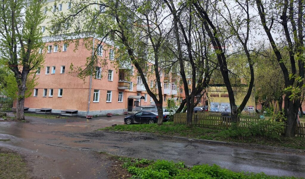 квартира г Екатеринбург р-н Орджоникидзевский Уралмаш ул Стачек 19а фото 3