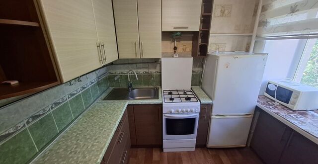 р-н Калининский ул Коммунаров 10 фото