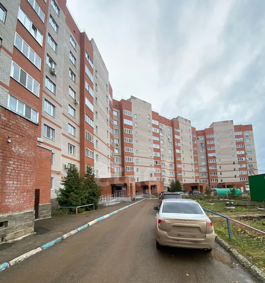 квартира г Октябрьский 34-й микрорайон 14 фото 3