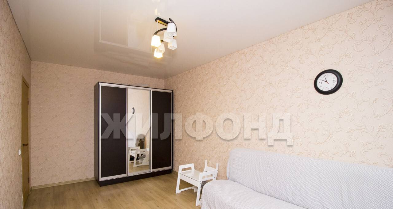квартира г Новосибирск р-н Октябрьский ул Алтайская 12/1 фото 4