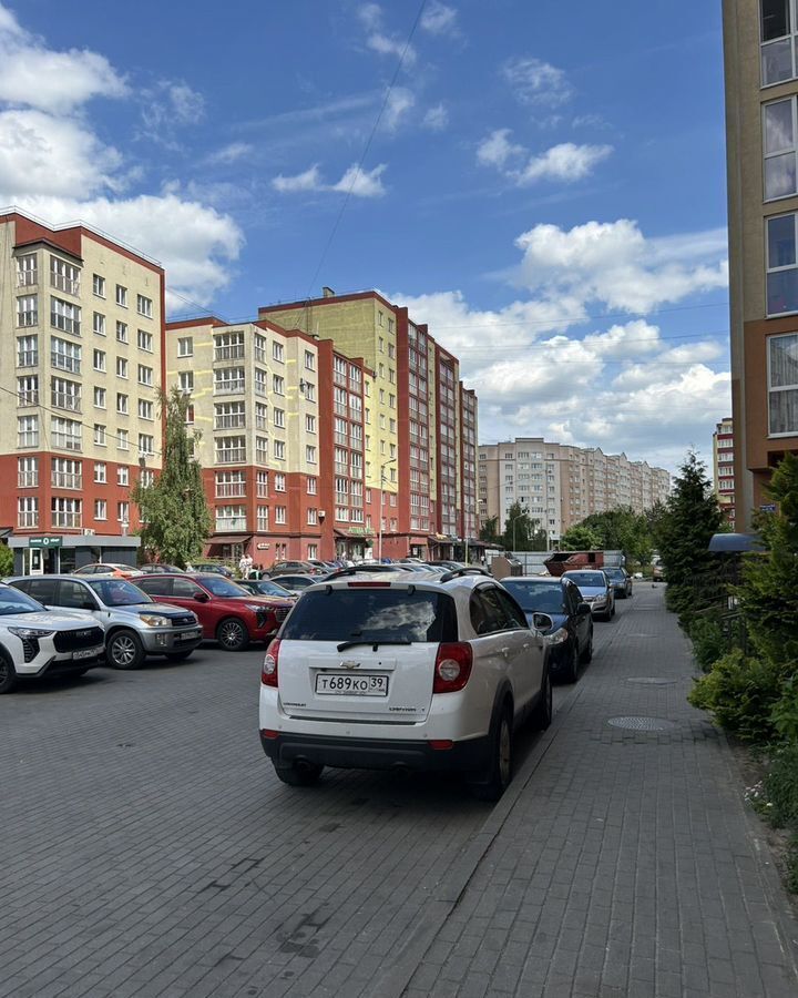 торговое помещение г Калининград р-н Ленинградский ул Аксакова 100а фото 2