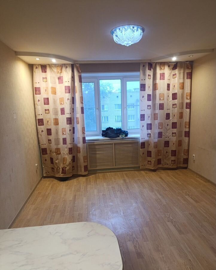 комната г Великий Новгород Колмово ул Щусева 10к/1 фото 3