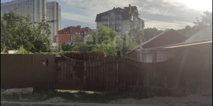 дом г Саратов р-н Октябрьский проезд 4-й Вакуровский фото 1