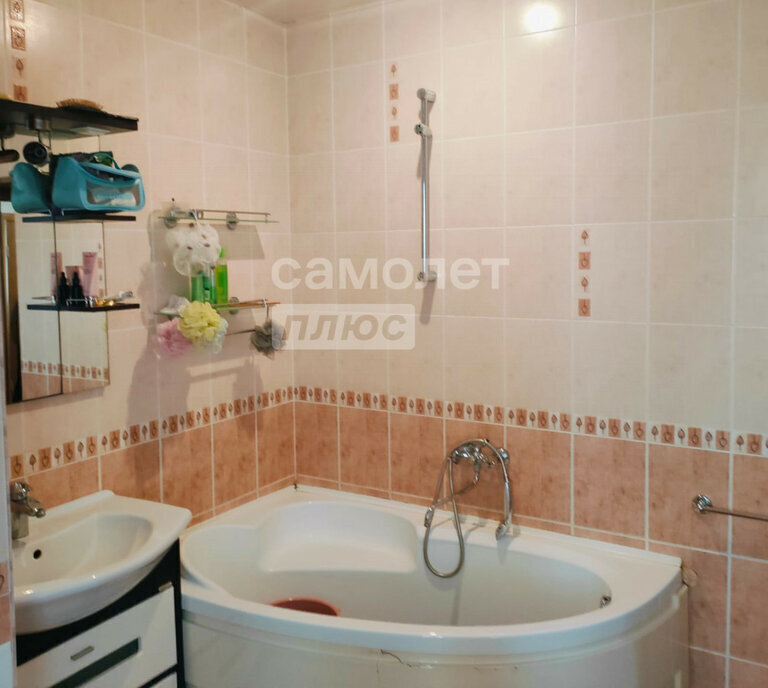 квартира г Астрахань ул 2-я Зеленгинская 1 фото 10