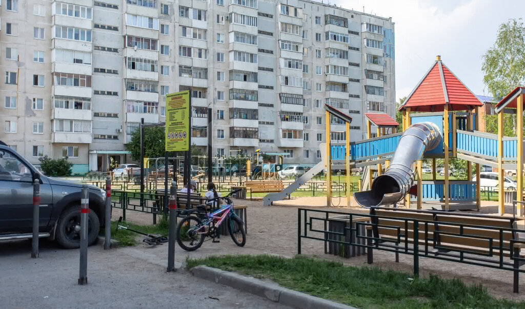 квартира г Тобольск р-н мкр Иртышский Иртышский 15 фото 4