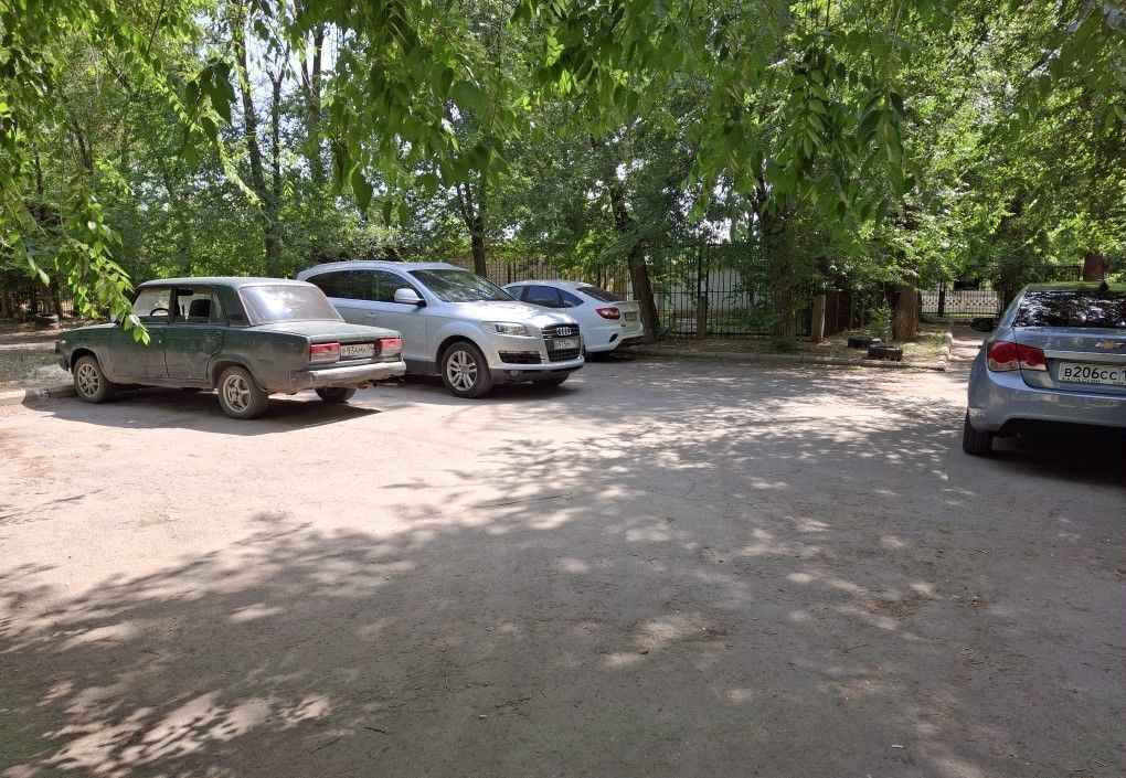 квартира г Волжский поселок Рабочий ул Большевистская 54 фото 11