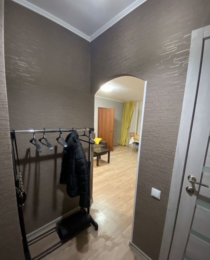 квартира г Тюмень р-н Ленинский ул Мельникайте 103 фото 9
