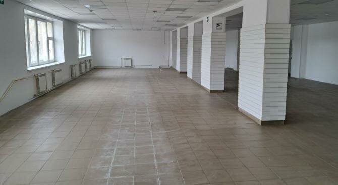 торговое помещение г Нижний Новгород р-н Московский Буревестник ул Красных Зорь 25 фото 1