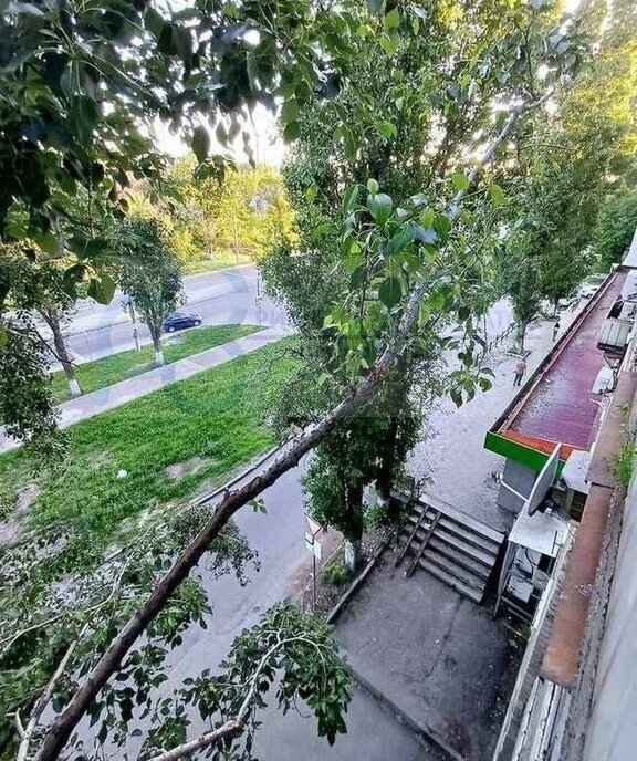 комната г Саратов улица имени А. П. Шехурдина, 58 фото 10