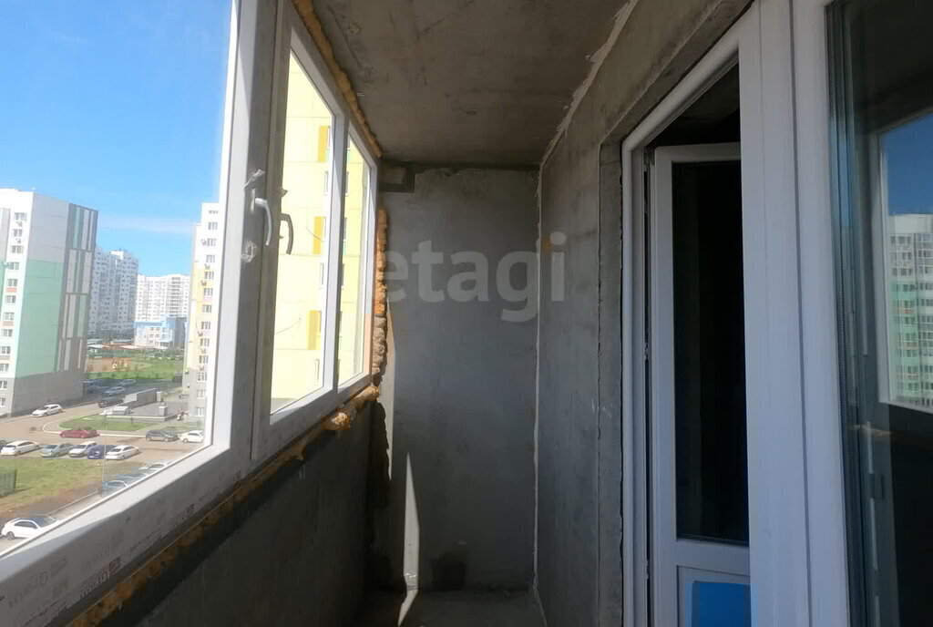квартира г Оренбург ул Братьев Хусаиновых 6 фото 8