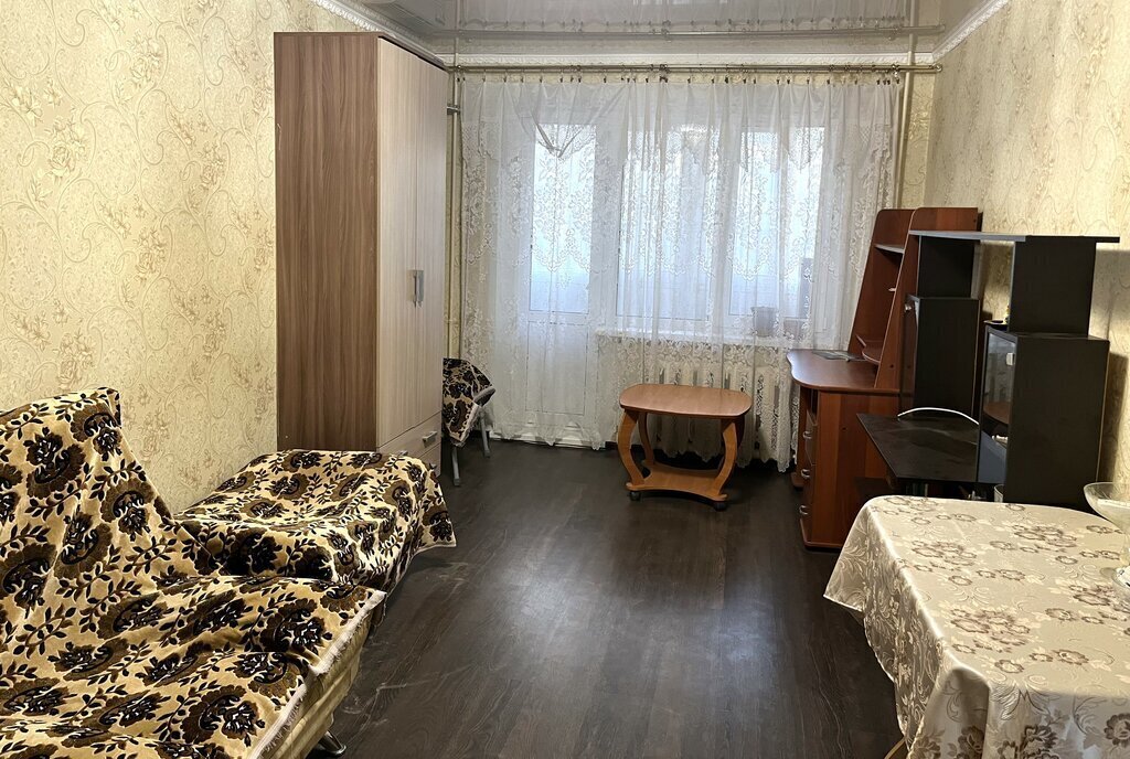 квартира г Энгельс 1-й микрорайон, 9 фото 2