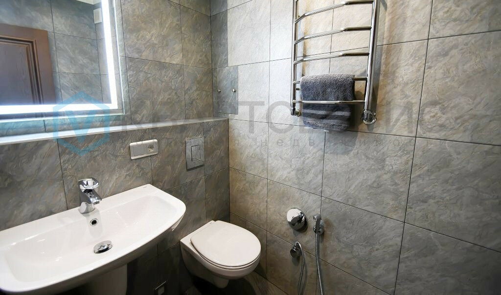 квартира г Омск пр-кт Комарова 22 фото 17