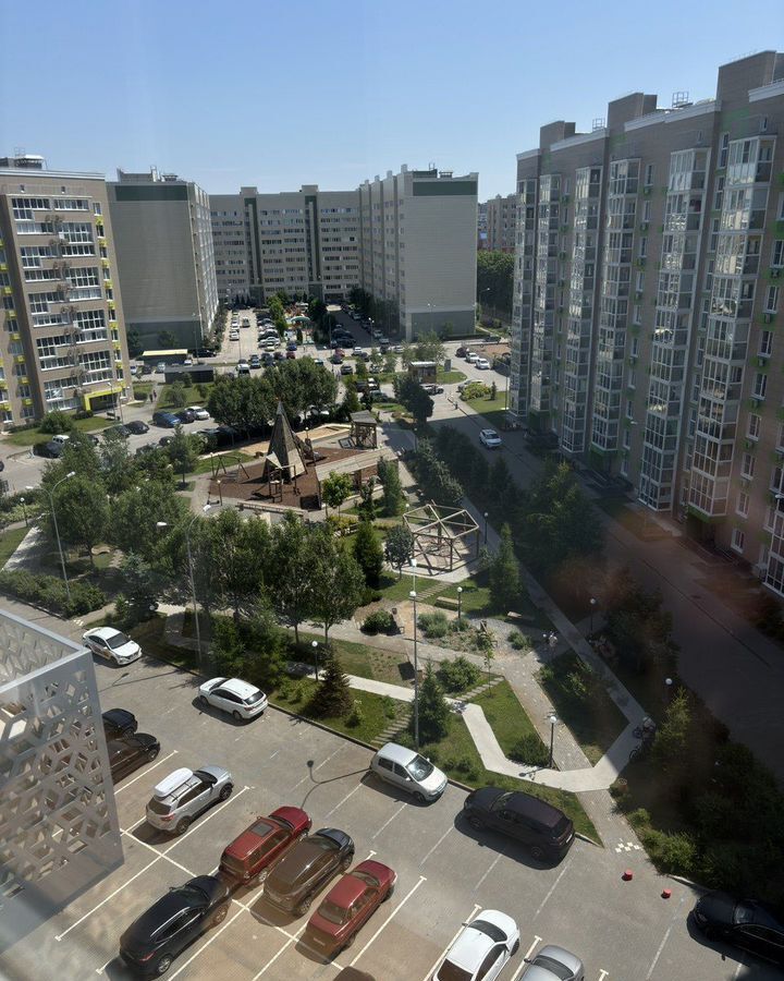 квартира г Тольятти р-н Автозаводский б-р Итальянский 25 фото 1