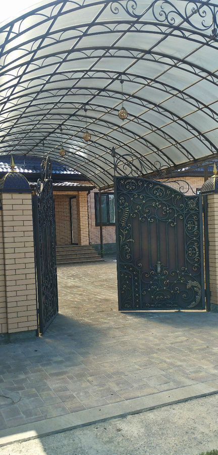 дом р-н Белореченский г Белореченск ул Центральная Белореченское городское поселение фото 1