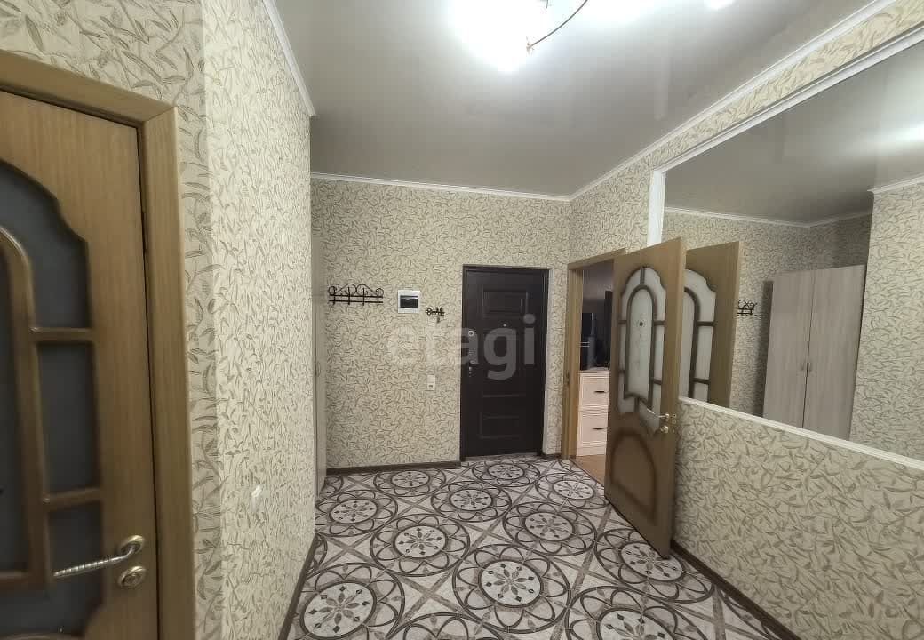 квартира г Новороссийск р-н Центральный ул Кутузовская 127 фото 2