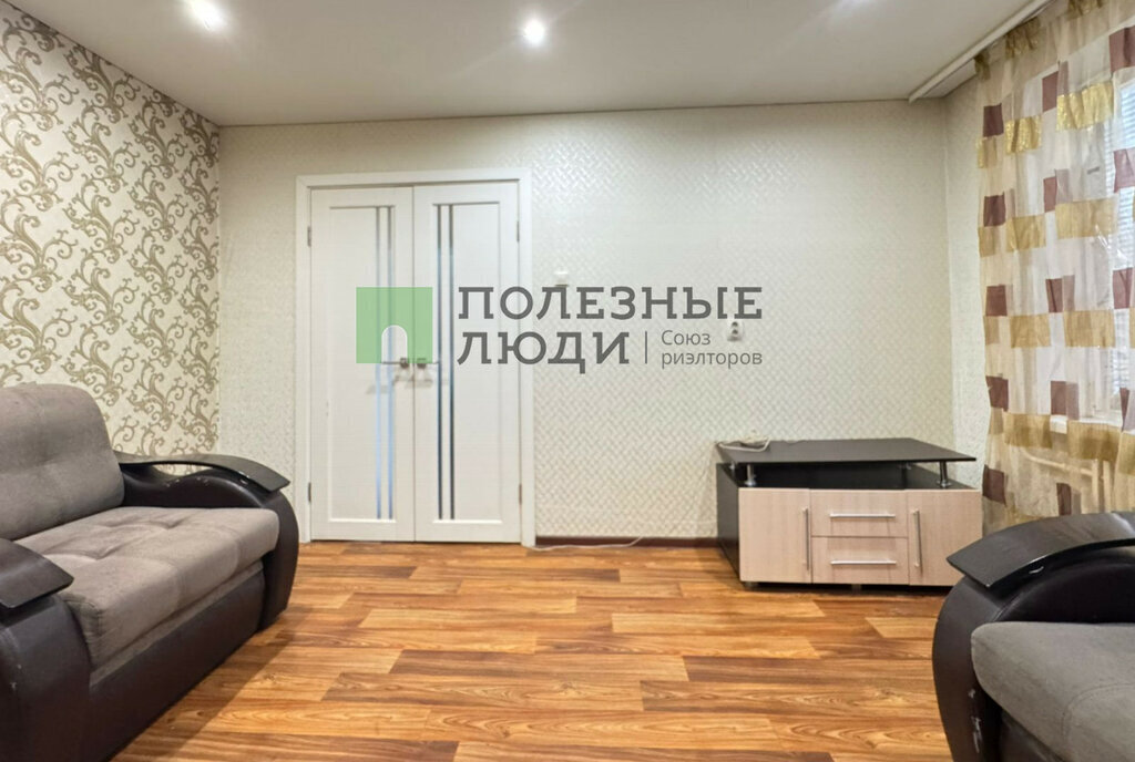 квартира г Астрахань мкр им Бабаевского ул Аксакова 8 фото 3