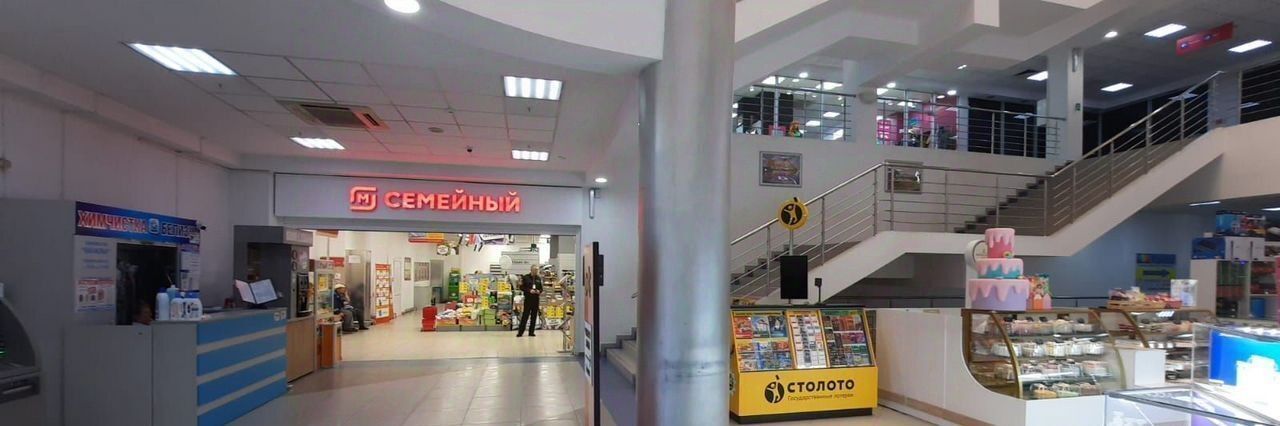 торговое помещение г Астрахань р-н Советский проезд Воробьева 10 фото 1