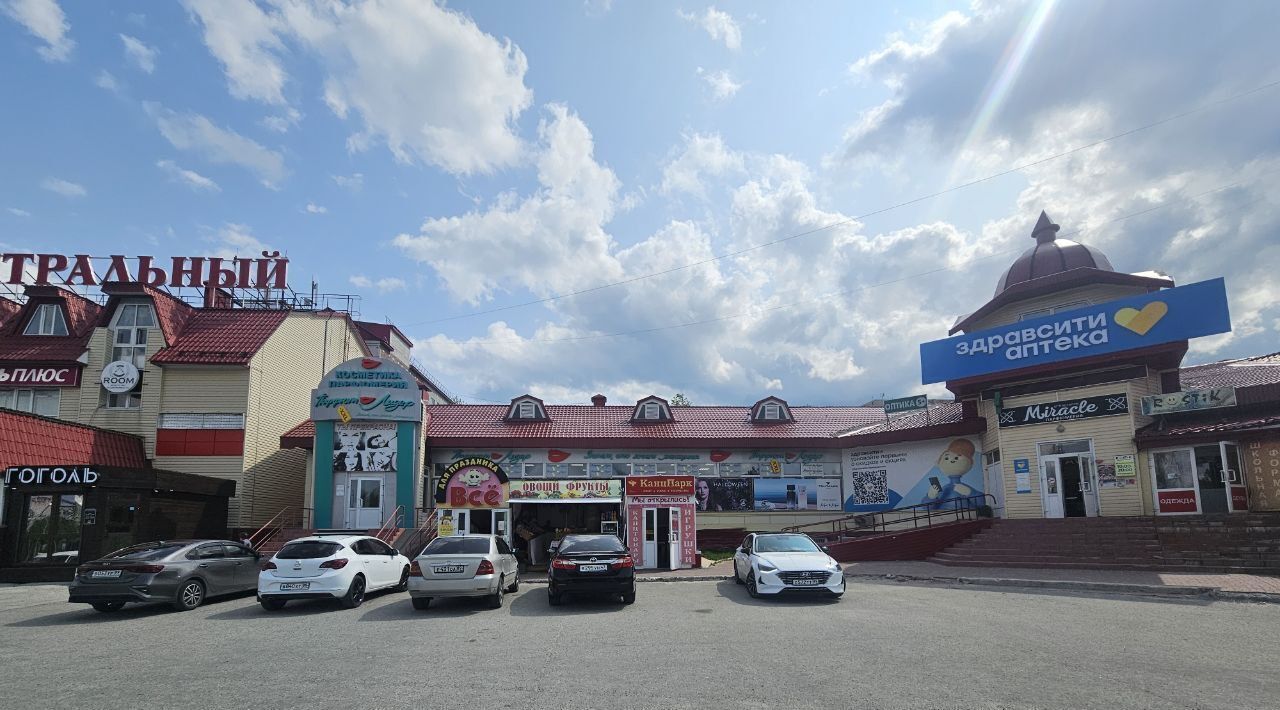 торговое помещение г Ноябрьск ул Ленина 22 фото 3