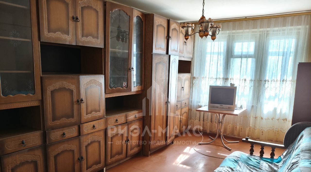 квартира г Брянск р-н Советский ул Горбатова 5 фото 3