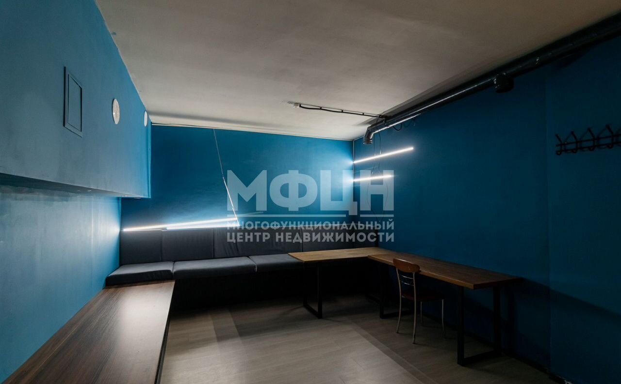 торговое помещение г Петрозаводск р-н Центр ул Анохина 27 фото 2
