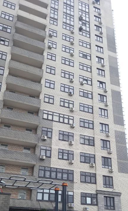 квартира г Новороссийск р-н Центральный ул Революции 1905 года 37 фото 16