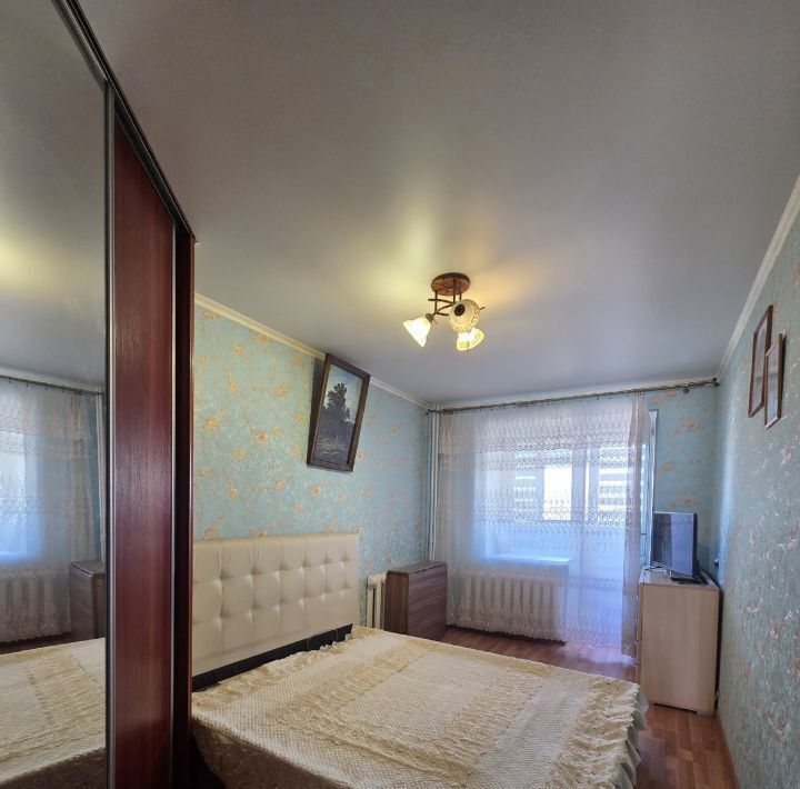 квартира г Омск р-н Кировский ул Дианова 26 фото 6