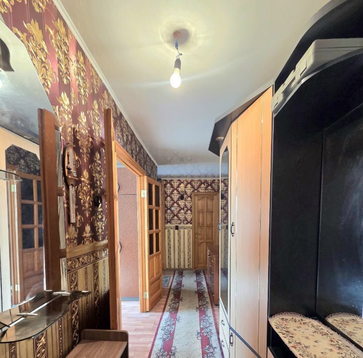 квартира г Омск р-н Кировский ул Дианова 26 фото 12