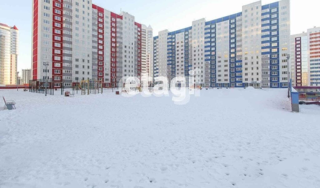квартира г Тюмень ул Валентины Трофимовой 13 фото 1