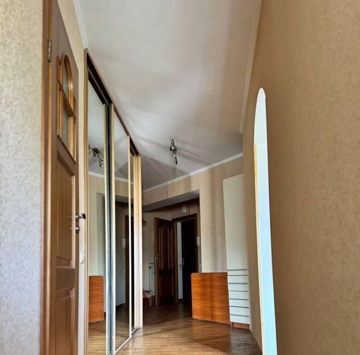 квартира г Калининград р-н Центральный ул Белинского 61а фото 9