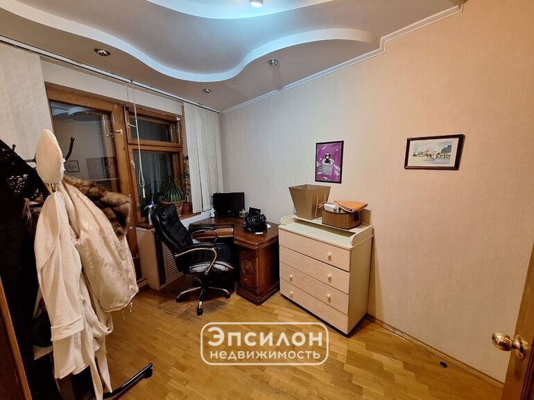 квартира г Курск р-н Центральный ул Студенческая 20 фото 8