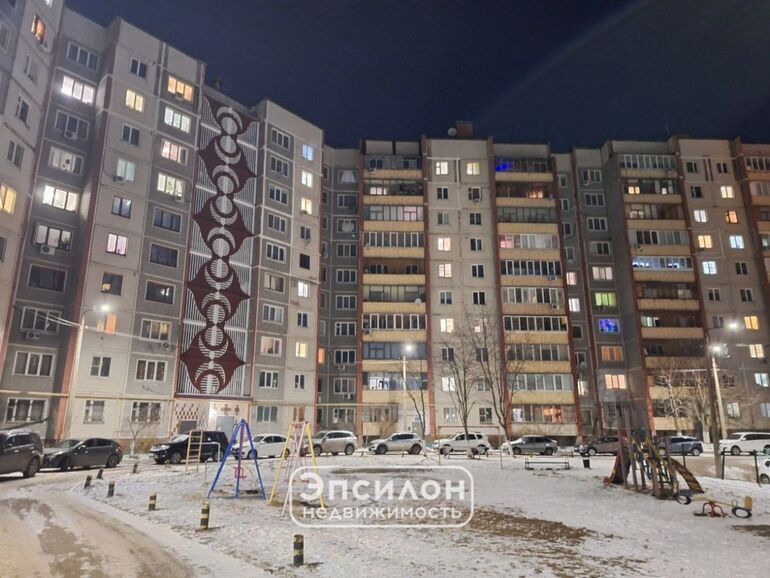 квартира г Курск р-н Центральный ул Студенческая 20 фото 13