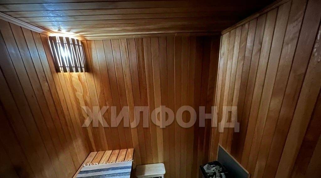 дом г Новосибирск Октябрьская ул Красноармейская фото 20