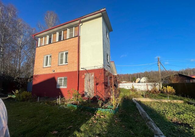дом снт терСветовод ТиНАО направление Курское (юг) ш Варшавское 43 км, р-н Вороново, 91, Московская область фото