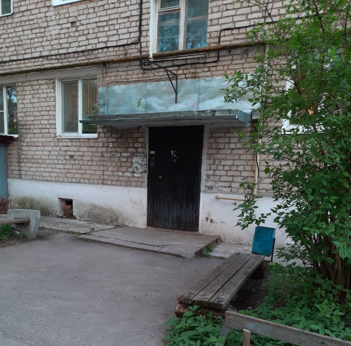 квартира р-н Кировский г Киров ул Жмакина 31 фото 1