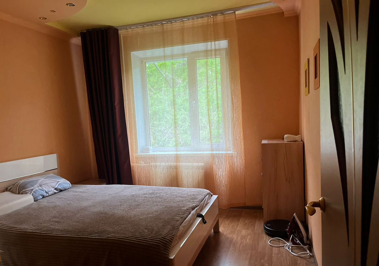квартира г Петропавловск-Камчатский пр-кт 50 лет Октября 4/3 фото 3