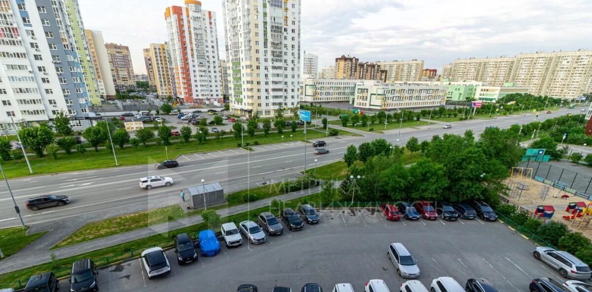 квартира г Тюмень р-н Восточный ул Дмитрия Менделеева 12 фото 25