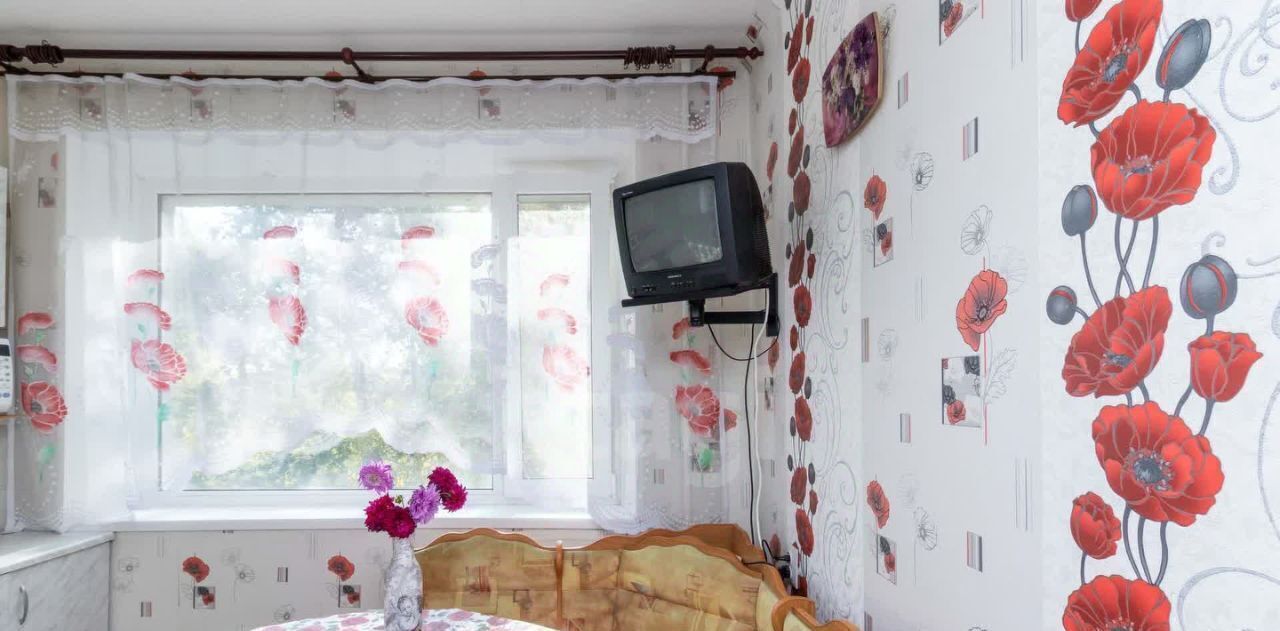 квартира г Сургут ул Григория Кукуевицкого 9/1 6-й фото 4