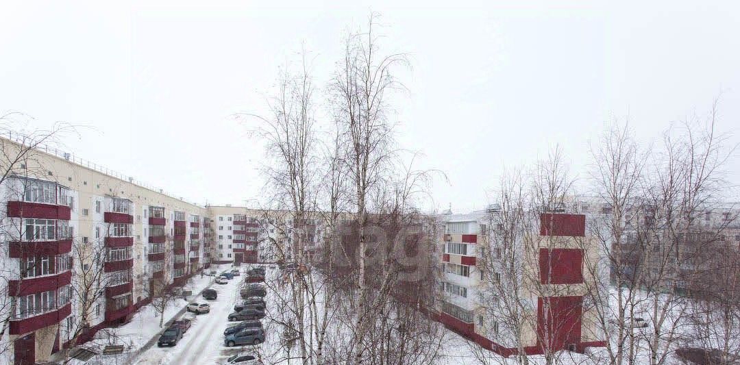 квартира г Сургут 9-10-й микрорайон ул Просвещения 46 фото 27