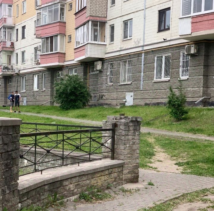 квартира г Старый Оскол Набережный микрорайон 14 фото 3