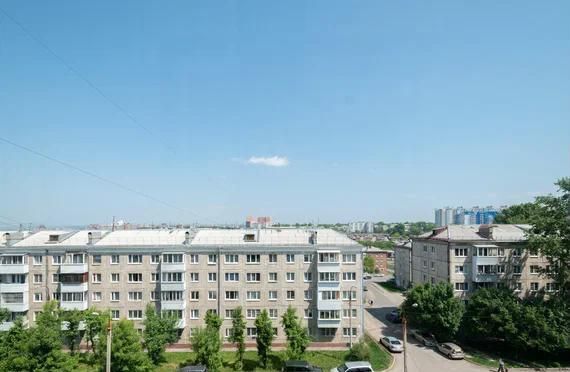 квартира г Иркутск мкр Юбилейный р-н Свердловский 8А фото 3