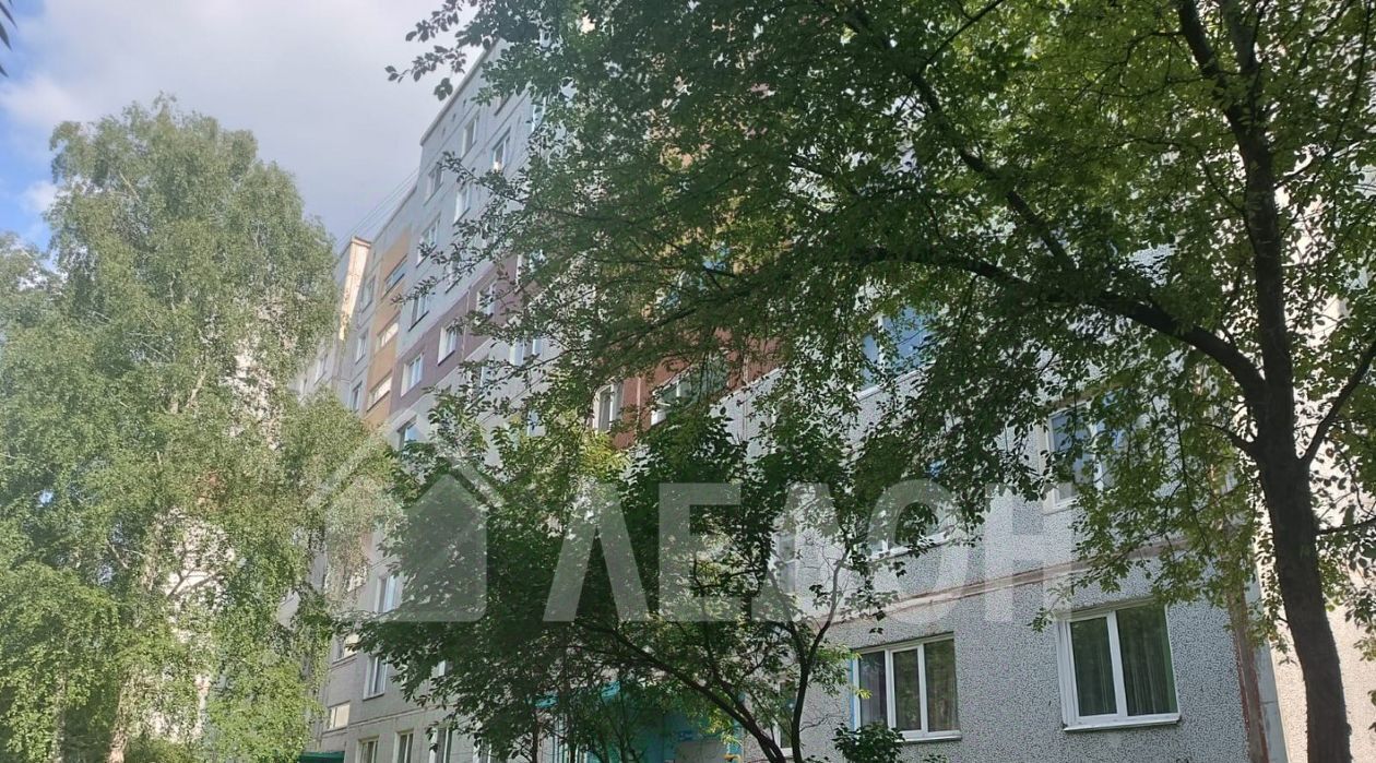 квартира г Омск р-н Ленинский микрорайон «Московка-2» 1 ул. Ярослава Гашека фото 1
