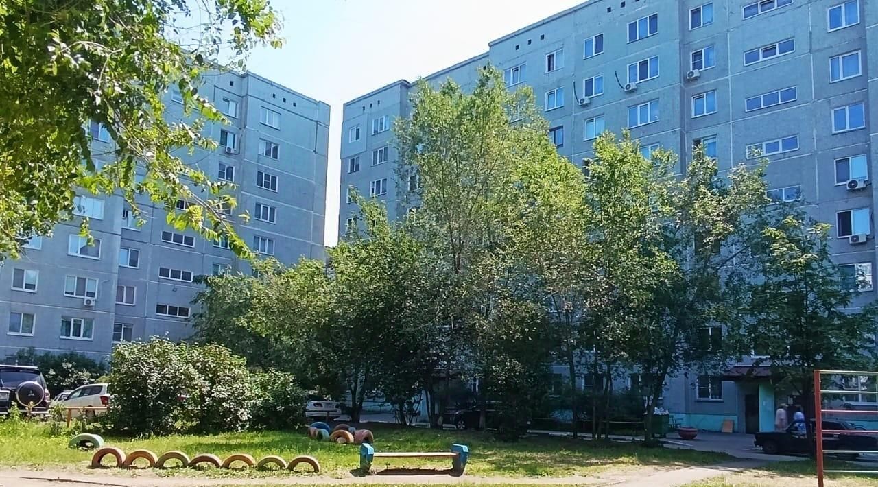 квартира г Омск р-н Кировский ул 70 лет Октября 22/1 фото 19