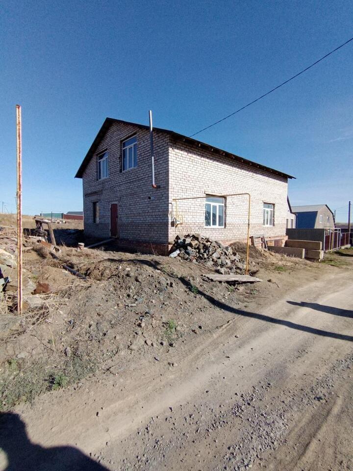 дом г Орск ул 1-я Горная фото 1