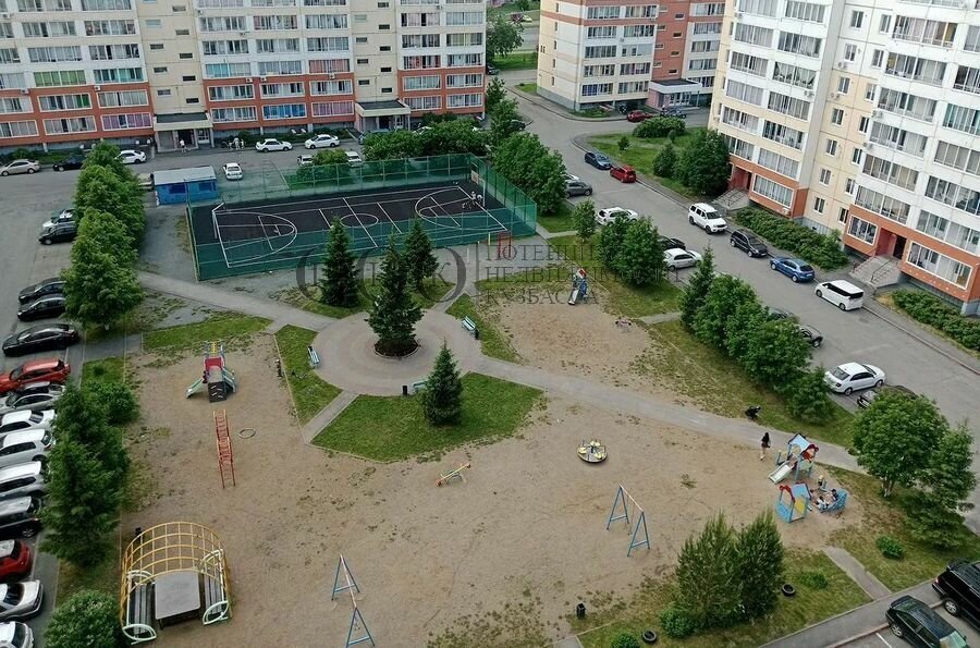 квартира г Кемерово пр-кт Шахтеров 82а фото 22