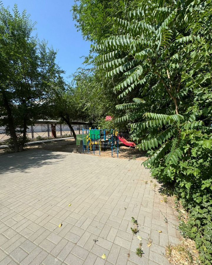 квартира г Астрахань р-н Советский ул Михаила Луконина 4 фото 25