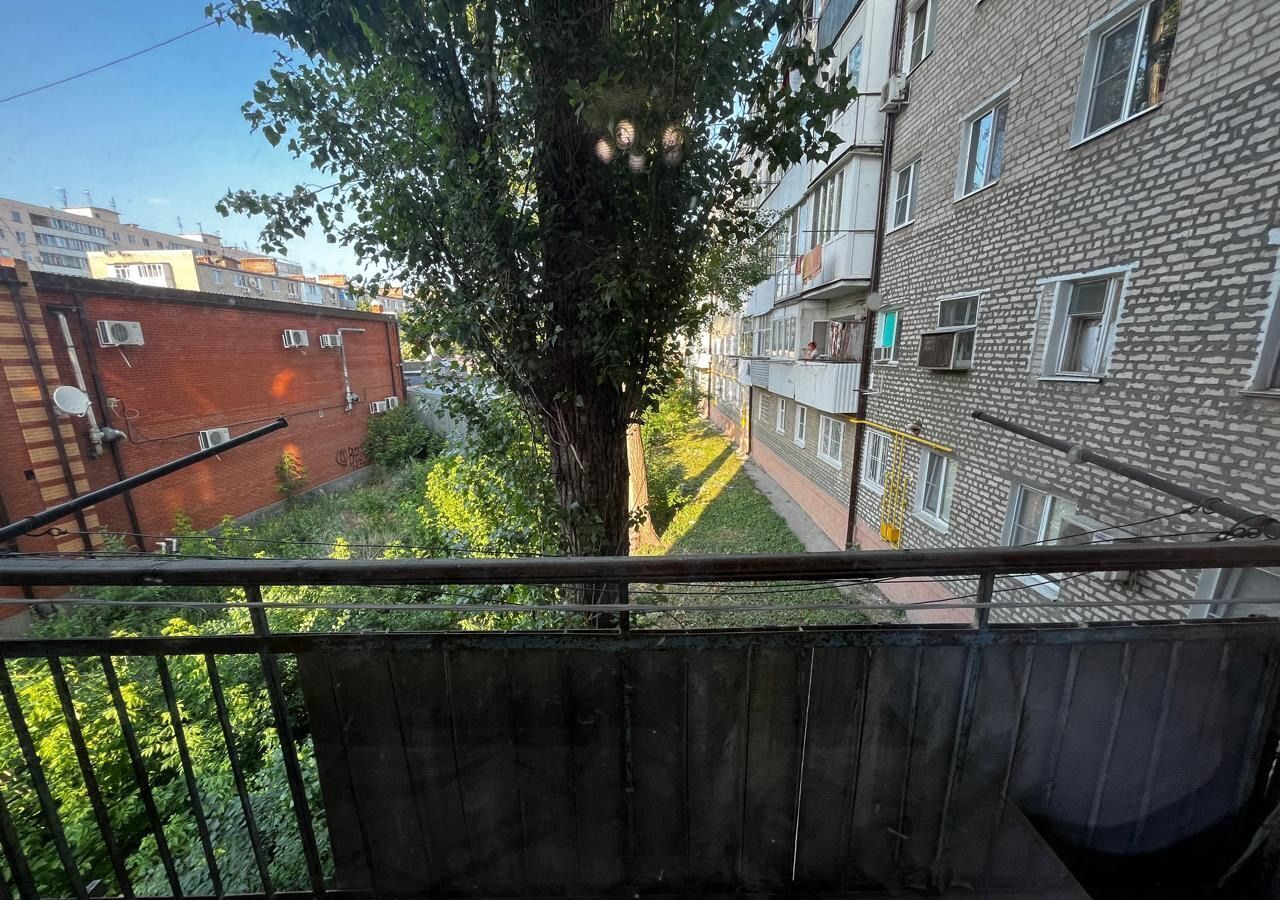 квартира г Батайск ул Октябрьская 153 фото 10