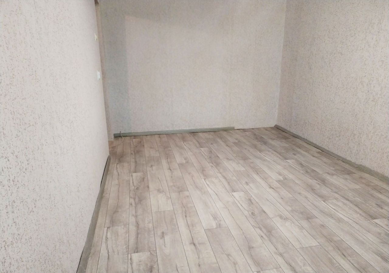 комната г Омск р-н Советский ул Химиков 22б фото 5