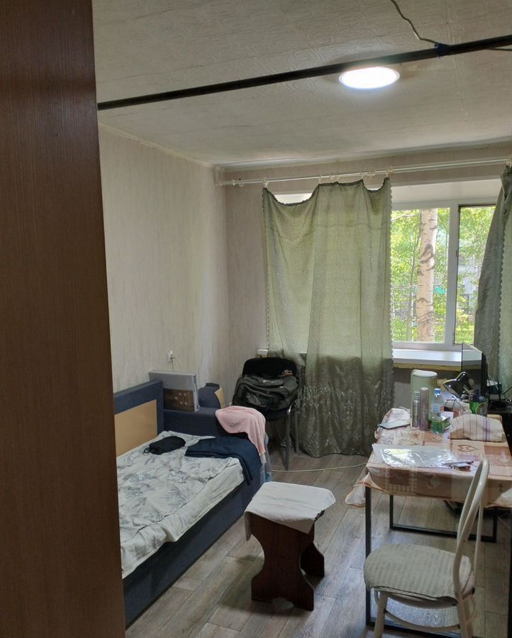 комната г Нефтеюганск 1-й мкр-н, 10, Тюменская обл. фото 3